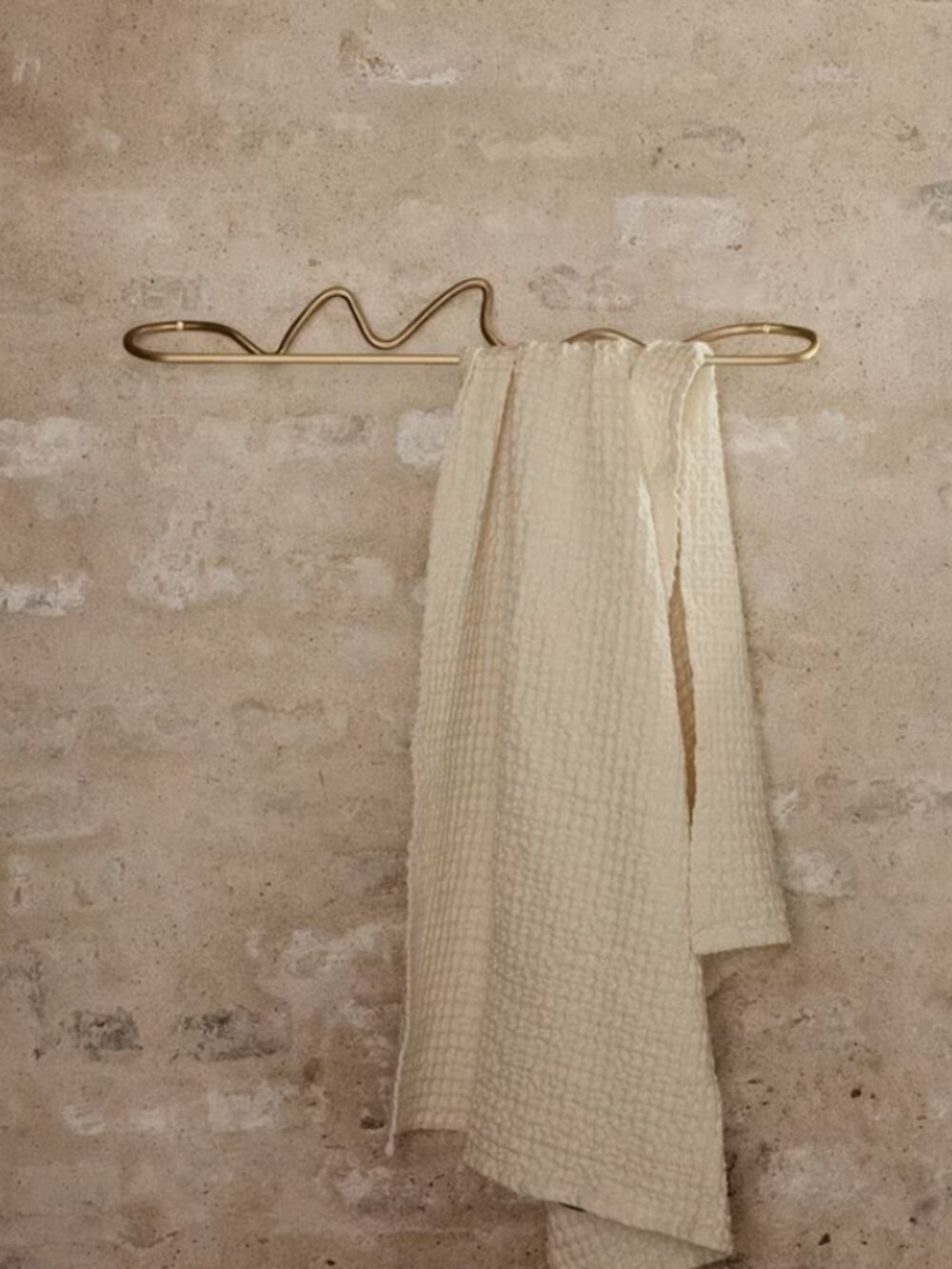 Ferm Living Curvature Towel Hanger in Brass